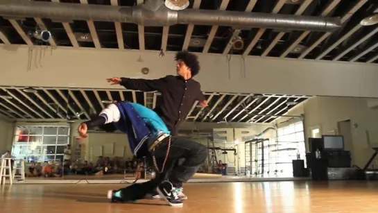 14_Larry  Lourent (Les Twins) - Michael Jackson