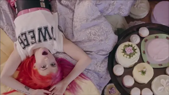 Paramore - Still Into You