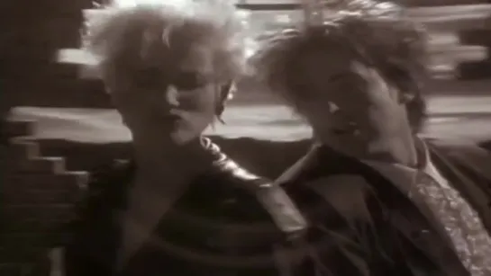 Roxette - Dressed for Success (Official Music video) © 1989