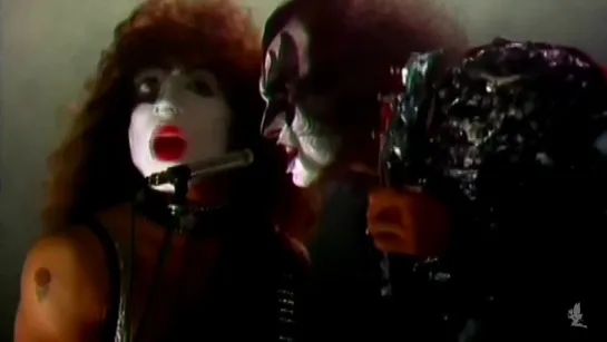 Kiss - Talk to Me (Official Music Video) © 1980