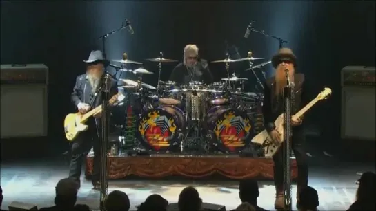 ZZ Top - I'm Bad, I'm Nationwide (Live at Nokia Theatre in Grand Prairie, Texas, USA on 1 November 2007)