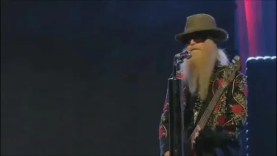 ZZ Top - I Loved a Woman (Live at the Montreux Jazz Festival in Switzerland on 10 July 2013)