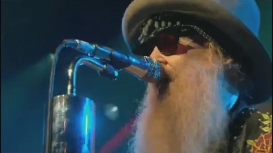 ZZ Top - Flyin' High (Live at the Montreux Jazz Festival in Switzerland on 10 July 2013)