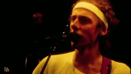 Dire Straits - Solid Rock (Live at the Hammersmith Odeon in London on 22–23 July 1983)