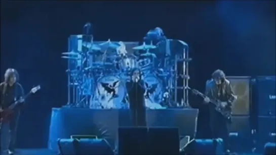 Black Sabbath - The Wizard (Live at Donington Park in Derbyshire, England on 11 June 2005)