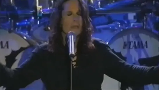 Black Sabbath - Black Sabbath (Live at Donington Park in Derbyshire, England on 11 June 2005)