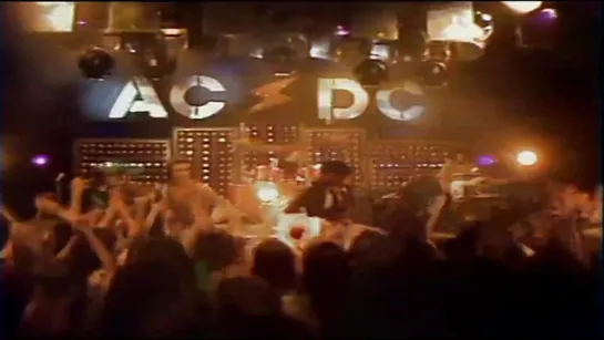 AC/DC - Dirty Deeds Done Dirt Cheap (Live on ABC's Countdown) © 1976