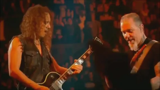 Metallica - Welcome Home (Live at the Colisée Pepsi in Quebec City, Canada on 31 October and 1 November 2009)