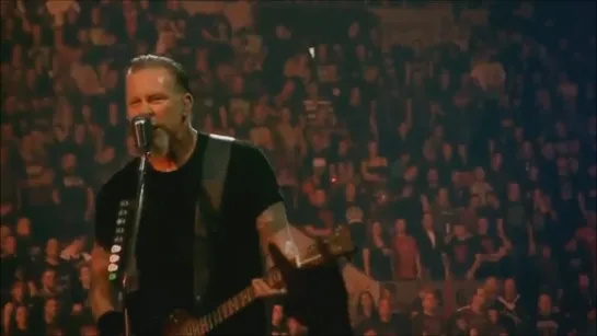 Metallica - Broken, Beat & Scarred (Live at the Colisée Pepsi in Quebec City, Canada on 31 October and 1 November 2009)