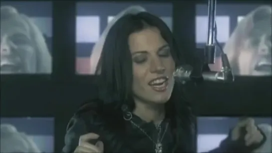 Megadeth feat. Cristina Scabbia - À Tout le Monde (Set Me Free) (Official Music Video) © 2007