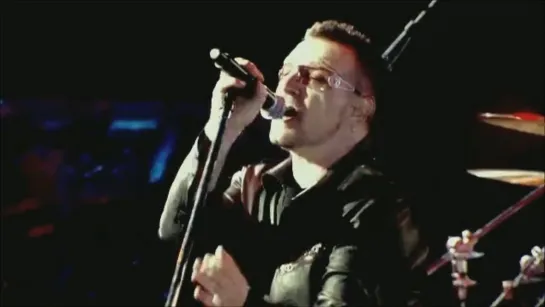 U2 - Where the Streets Have No Name (Live at the Rose Bowl in Pasadena, California on 25 October 2009)