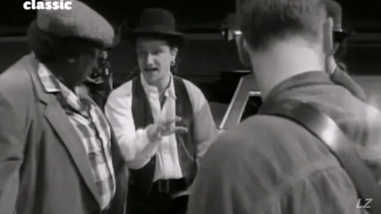 U2 and B.B. King - When Love Comes to Town (Official Music Video) © 1989