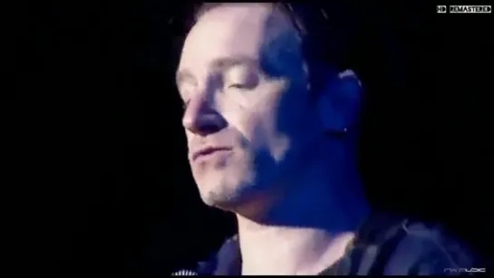 U2 - With or Without You (Live at Slane Castle in County Meath, Ireland on 1 September 2001)