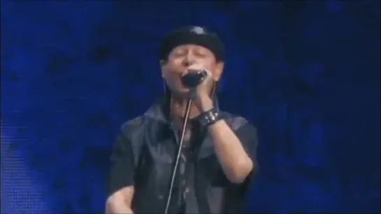 Scorpions - Blackout (Live at Hellfest Rock Festival in Clisson, France on 20 June 2015)