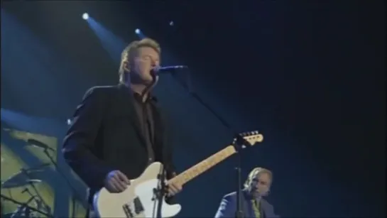 Eagles - The Boys of Summer (Live at the Rod Laver Arena in Melbourne, Australia on 14 November 2004)