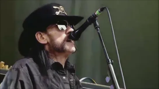 Motörhead - Damage Case / Stay Clean (Live at Glastonbury Festival in Worthy Farm, Pilton, England, UK on 26 June 2015)