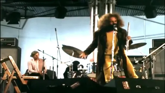 Jethro Tull - My Sunday Feeling (Live at Isle of Wight Festival, East Afton Farm in England on 30 August 1970)