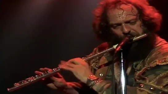 Jethro Tull - Locomotive Breath (Live in Dortmund 1982)