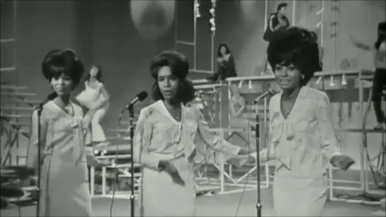 The Supremes -When the Lovelight Starts Shining Through His Eyes (The T.A.M.I. Show 1964)