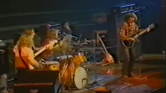 Creedence Clearwater Revival - Fortunate Son (Live at The Royal Albert Hall in London on 14 April 1970)