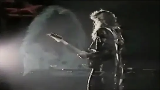 Whitesnake - For the Love of God / The Audience Is Listening (Live at Donington, Monsters of Rock festival on 18 August 1990)