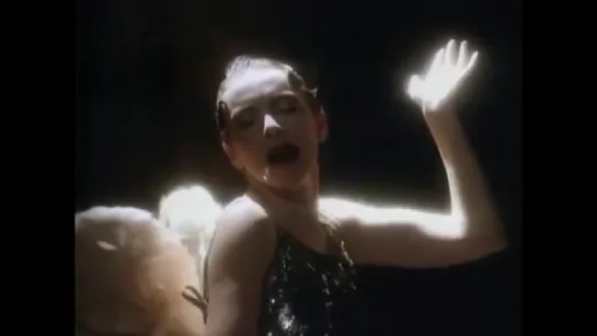 Annie Lennox - Keep young and beautiful