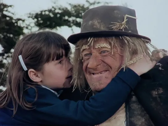 Worzel Gummidge: Season 1 Episode 6 «Worzel Pays a Visit» (itv 1979 UK)(ENG/SUB ENG)