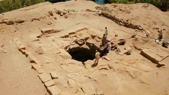 Lost Treasures of Egypt: S3,E7 «Tutankhamun's Unsolved Secrets» (Nat Geo Channel 2021 US) (ENG/SUB ENG)