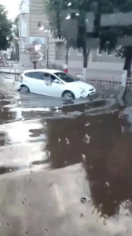 Видео от Ульяновск короче...   ¯\_(ツ)_/¯