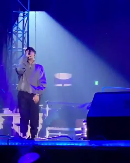 Simon Dominic performing Who You Remix at Nerdy x Festival 2019