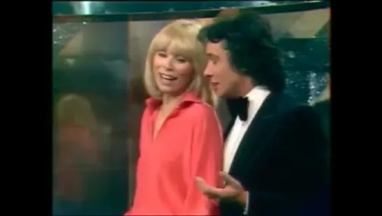 Michel Sardou et Mireille Darc  Requin chagrin