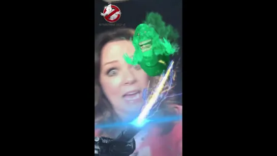 The Ghostbusters cast and director Paul Feig take on Slimer with one of the Ghostbusters Snapchat dual-lens