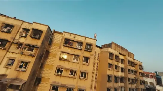 Parkour Race Across The Worlds Busiest City 🇮🇳