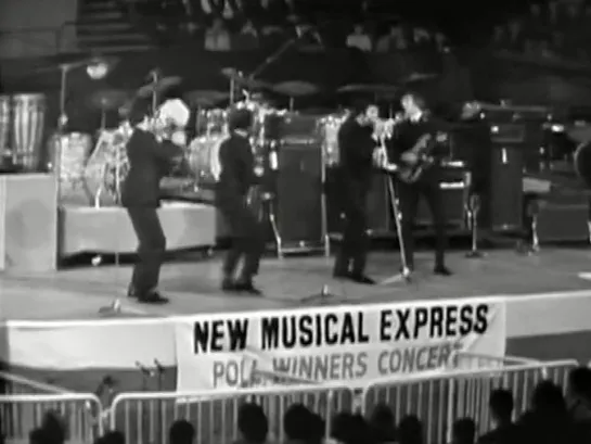 [1965.04.11] New Musical Express (Wembley Stadium)