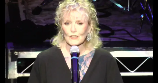 Petula Clark  (86)