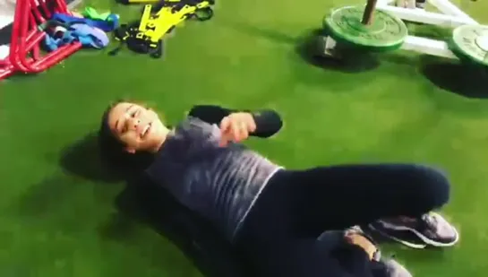 joanna jedrzejczyk - supine hamstring curl