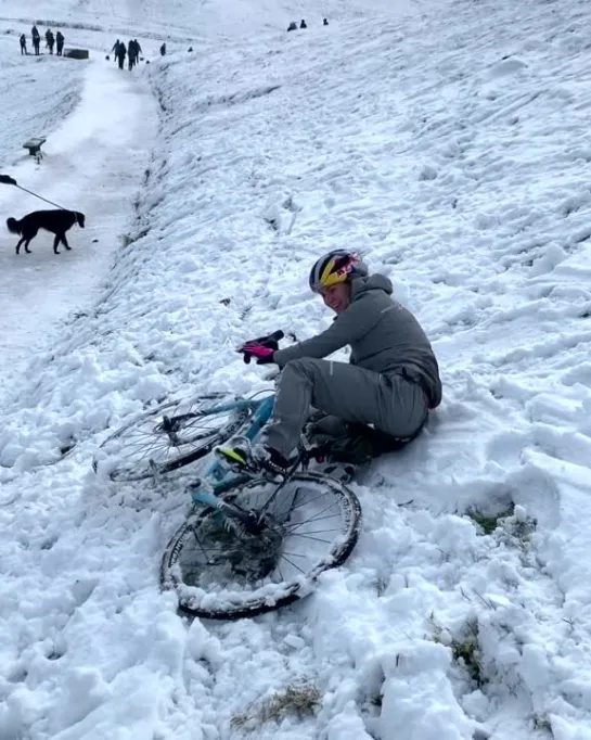 Evie Richards Snowride