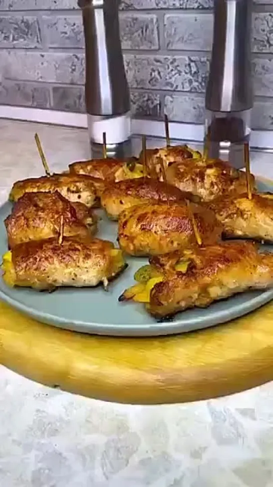 Закуска из мясных рулетиков с картофелем👍❤Мега идея для новогоднего стола🔥Скорее попробуете, чтоб её приготовить на новый год