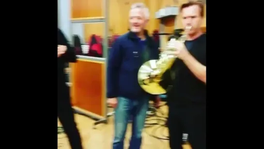 Ewan Mcgregor plays the trumpet