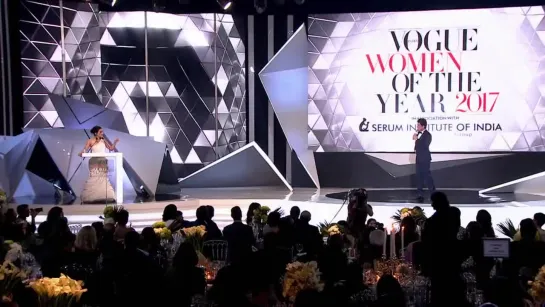 Shahrukh Khan Vogue Women of the Year Awards 2017