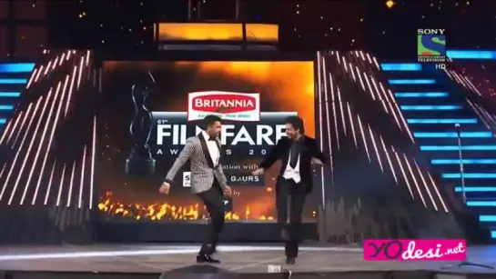 SRK Ranveer Singh  Varun Dhawan funny at filmfare 2016