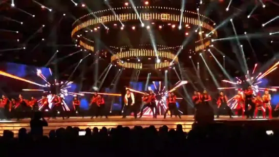 Hrithik Roshan Performance at Aditya Birla Awards