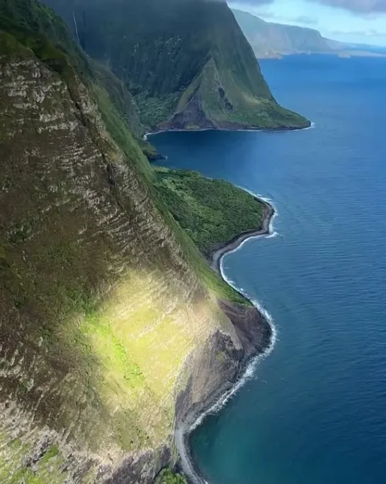 renoromeu-video- Hawaiian Islands