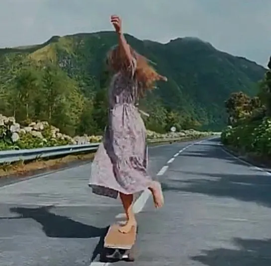 Valeriya Gogunskaya / longboarding