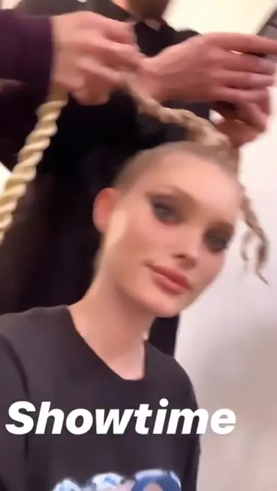 Backstage LaQuan Smith Fall 2020 Ready-to-Wear