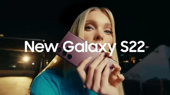 Galaxy S22 Series x Elsa Hosk