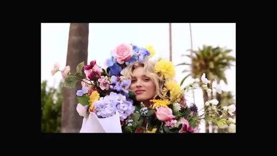 Elsa Hosk y la tendencia floral desde Venice Beach