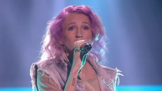 Cecilie Haukland - Vi er perfekt men verden er ikke det (The Voice 2019)