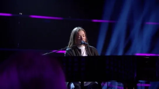 Thea Stapnes - Basket Case (The Voice Norge 2017) Blind Audition 2