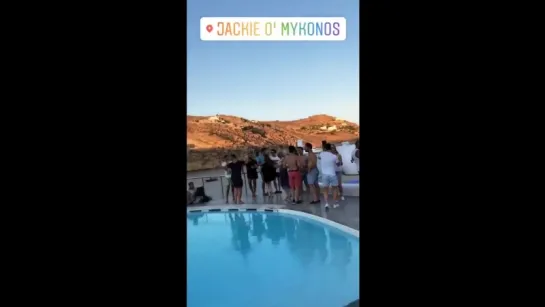 23.08.2018 New #ElçinSangu in Mykonos today